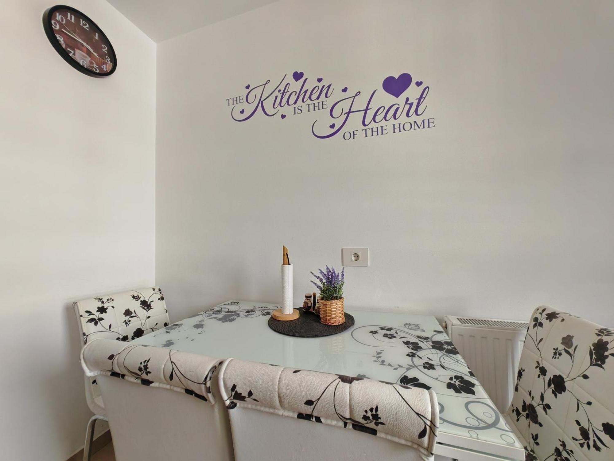 Luxurious Landing Apartment Μπρασόβ Εξωτερικό φωτογραφία